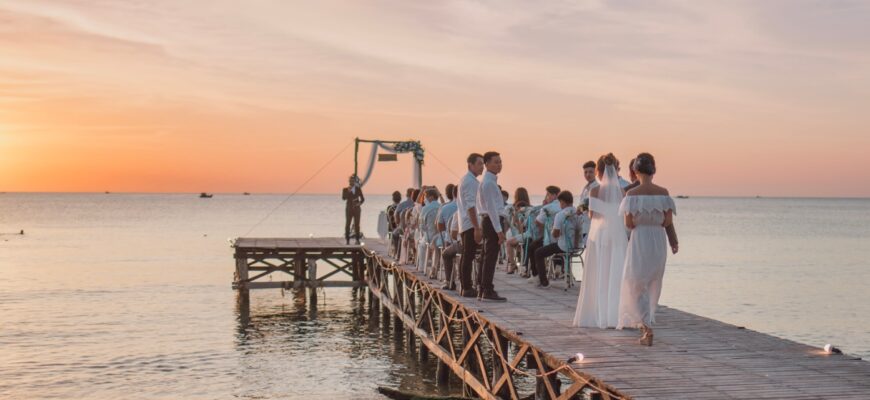 Phú Quốc Express gợi ý TOP 10 bãi biển ở Việt Nam tuyệt đẹp để tổ chức lễ cưới. (P2)