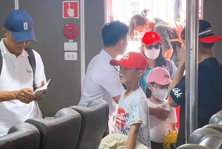 mua-ve-tau-cao-toc-phu-quoc-express-di-ly-son-du-lich