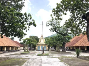 Khung cảnh xung quanh Trại Phú Hải