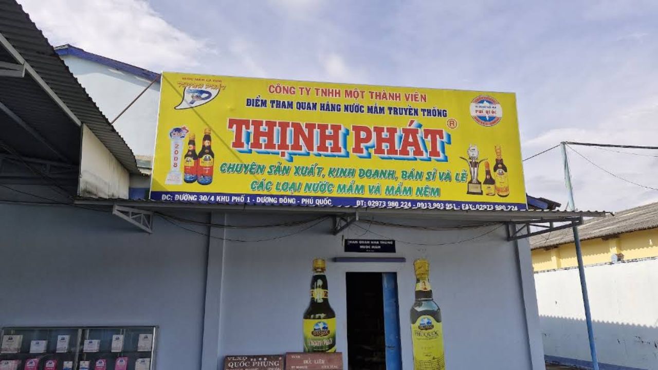 Nhà thùng nước mắm Thịnh Phát