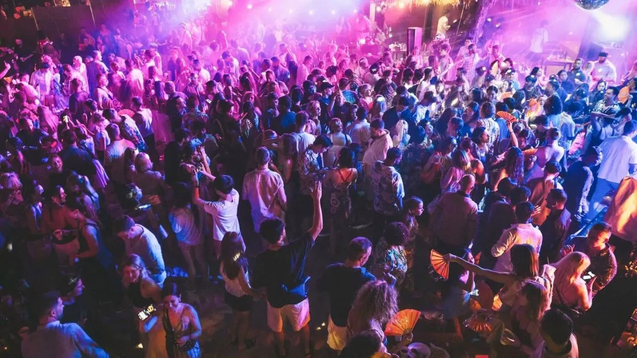 OCSEN Beach Bar & Club