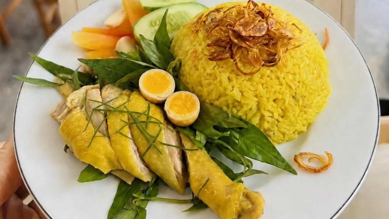 Cơm gà rẫy Phú Quốc
