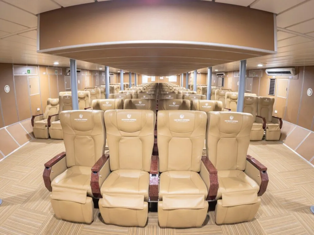 Experience taking the boat to Con Dao from Saigon