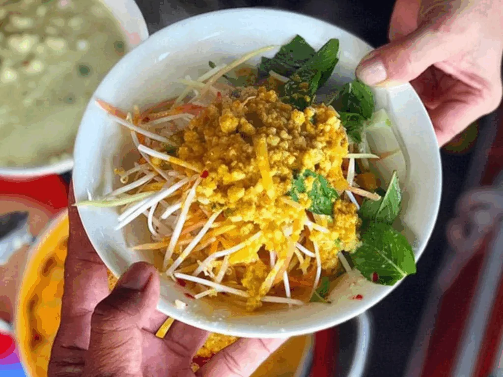 ប៊ុន ខេន Phú Quốc
