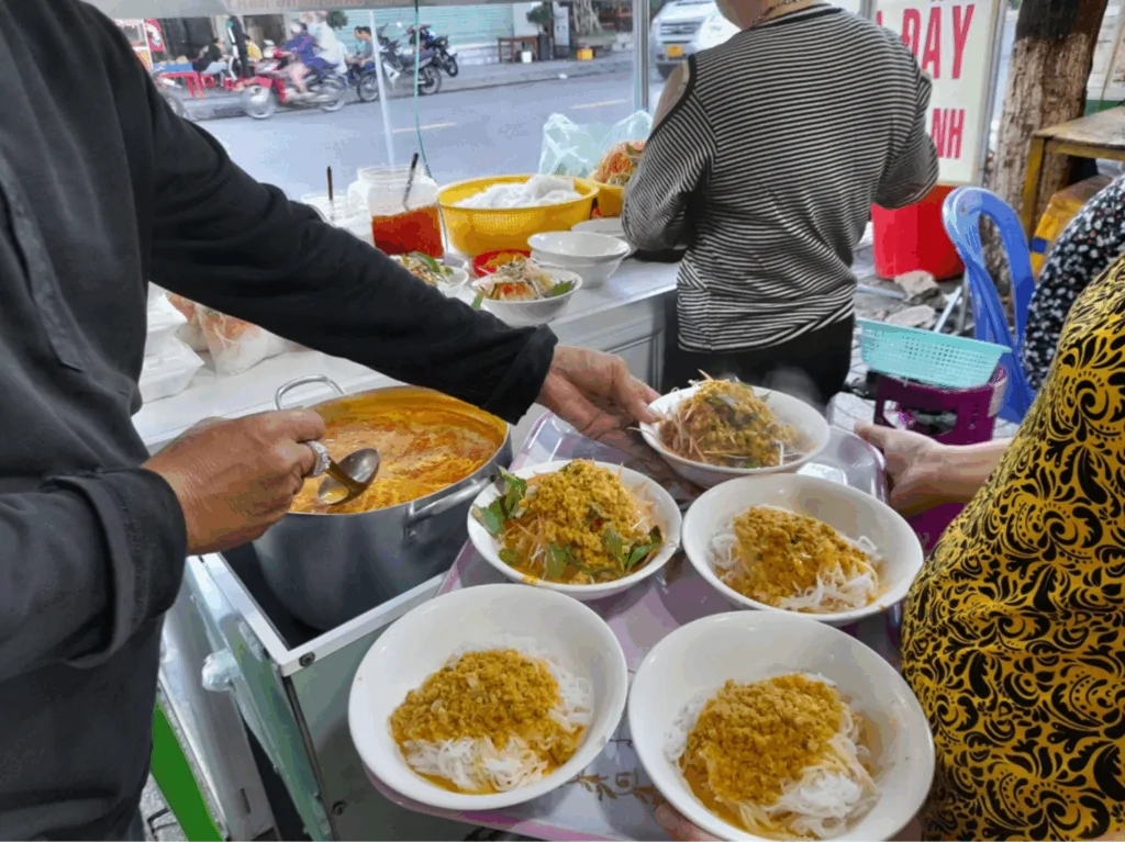 ប៊ុន ខេន Phú Quốc