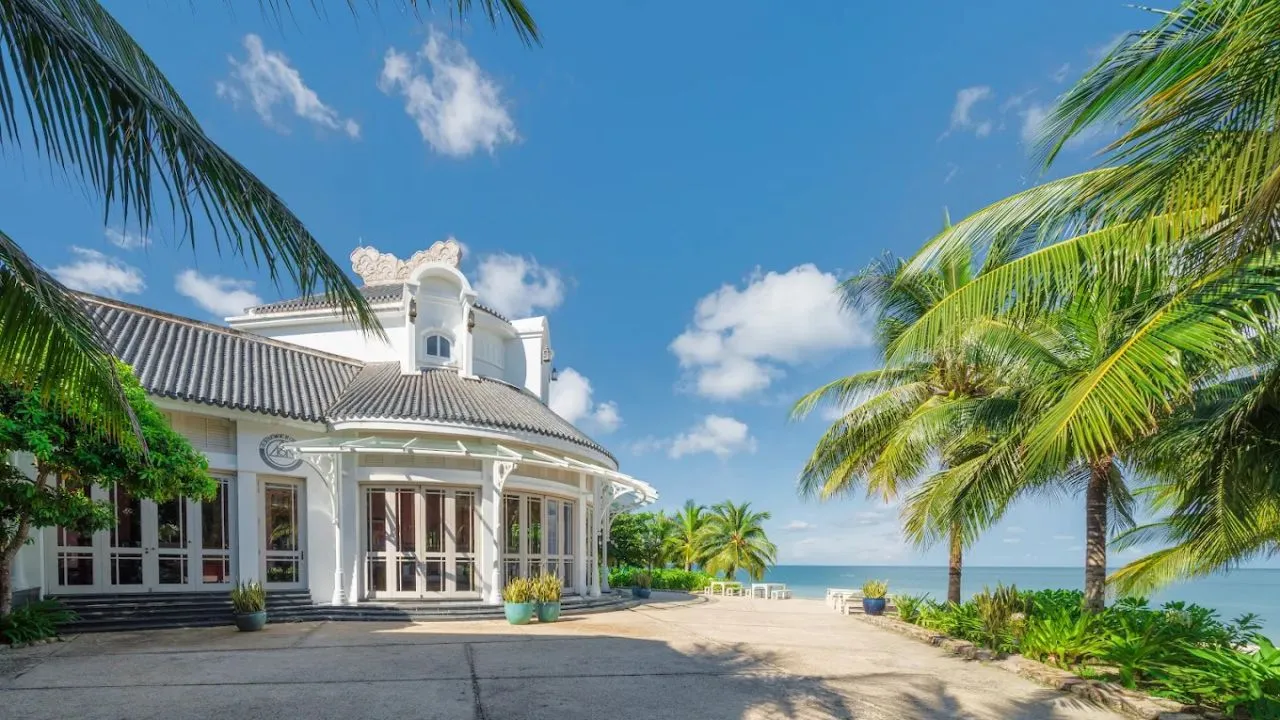 JW Marriott Phu Quoc Emerald Bay nằm ở Bãi Khem, Phú Quốc