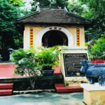 Ghé Miếu 5 Cô, tìm về chốn an yên giữa đảo thiêng
