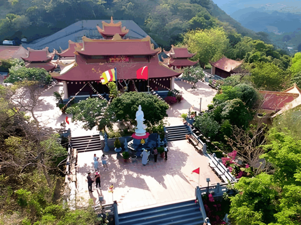 일산탑 Côn Đảo