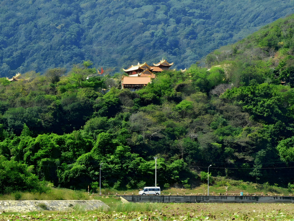 일산탑 Côn Đảo