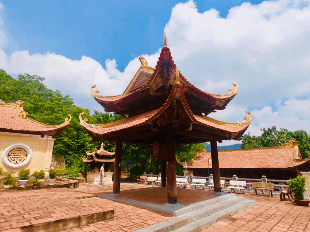 일산탑 Côn Đảo