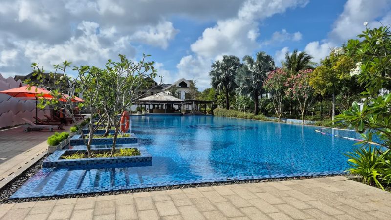 Villa hồ bơi riêng tại Sunset Sanato Resort & Villas