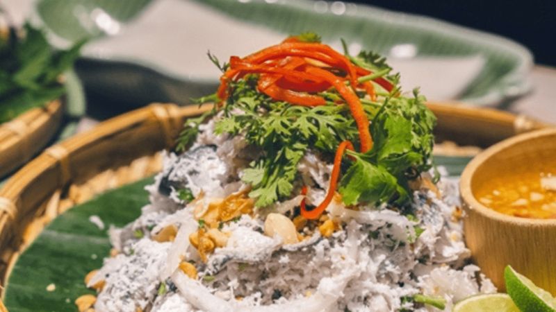 Gỏi Cá Trích Phú Quốc - Đặc sản trứ danh Đảo Ngọc