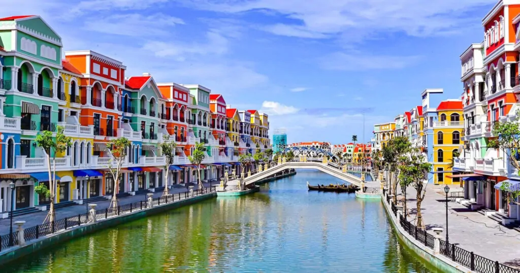 Unique Architecture Along the Venice Canal at Grand World Phú Quốc