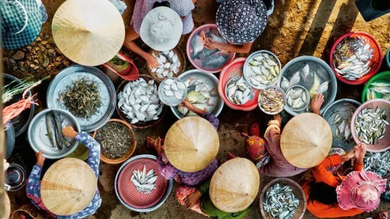 Morning Market at Côn Đảo Market