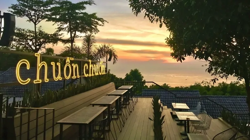 Chuồn Chuồn Bistro & Skybar Café Phú Quốc