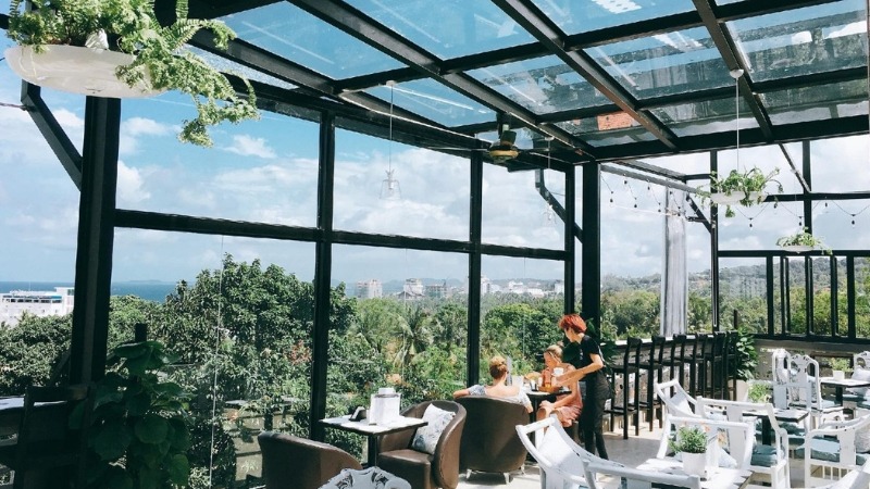 Skyline Cafe & Rooftop Bar Phú Quốc