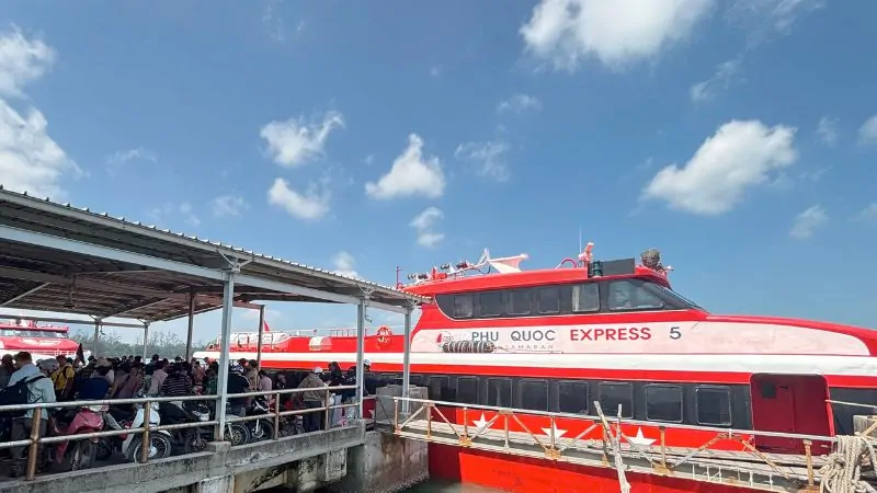 Tàu cao tốc Phú Quốc Express 5