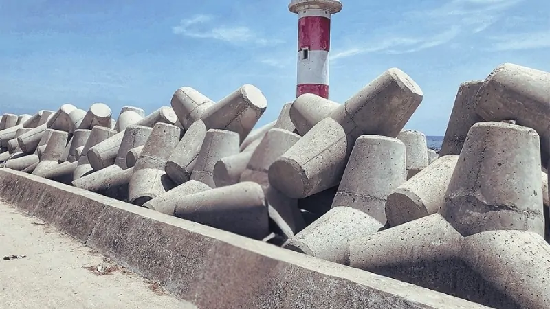 Bê tông ngôi sao 3 cánh tại ngọn hải đăng Lý Sơn
