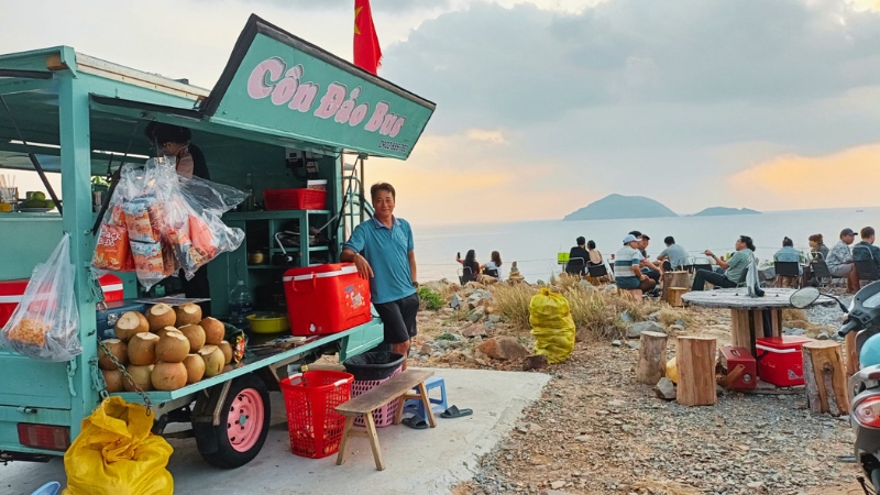 Quán cafe Sunrise Cafe (Ca Fe Bus Sunrise) Côn Đảo