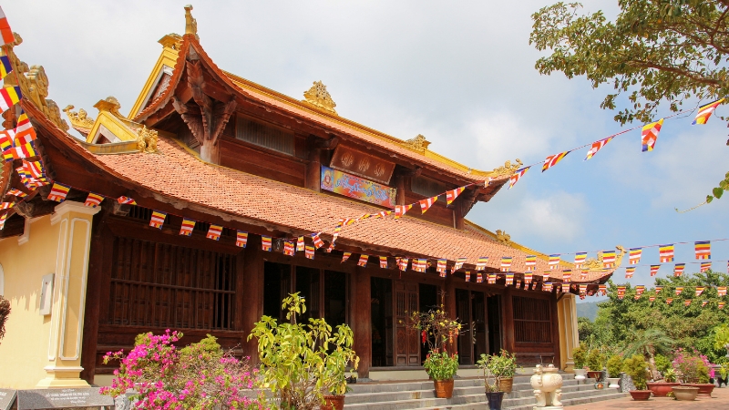 kinh nghiệm đi lễ côn đảo