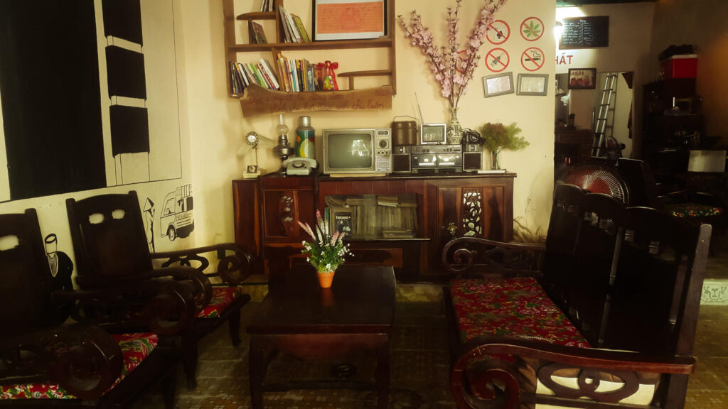 Cafe Ba Lê Côn Đảo
