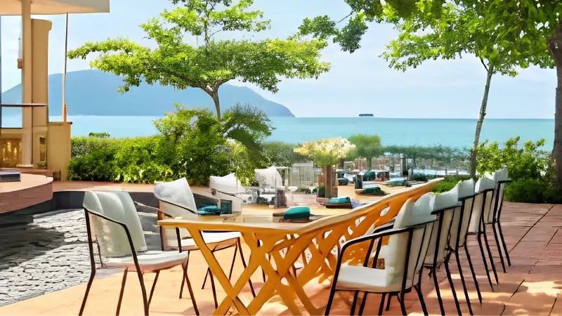 Không chỉ là cafe mà còn là cả nàng thơ khi đến với Côn Đảo