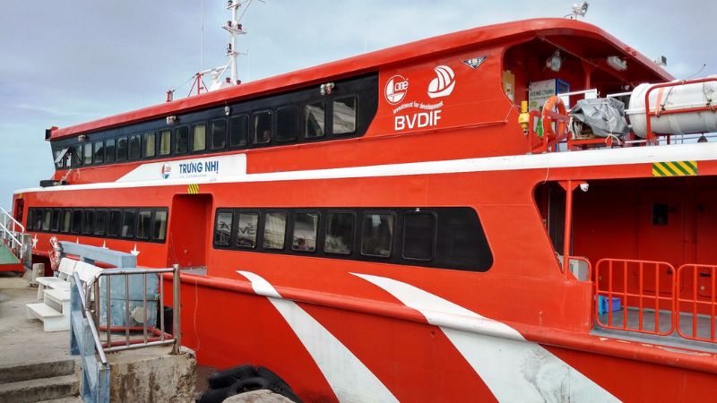 Tàu cao tốc Trưng Nhị của Phú Quốc Express tiêu chuẩn châu Âu