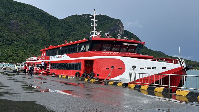 Tàu Côn Đảo Express 36 tuyến Trần Đề - Côn Đảo
