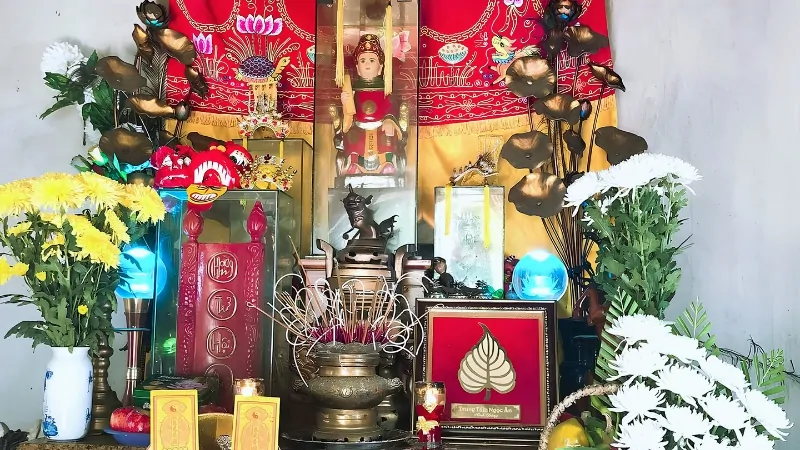 Kinh nghiệm và những lưu ý "sống còn" khi tham quan Miếu Cậu Côn Đảo