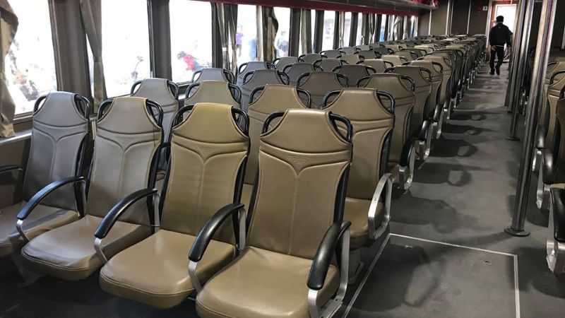 Khoang ghế phổ thông Eco tàu Phú Quốc Express 9