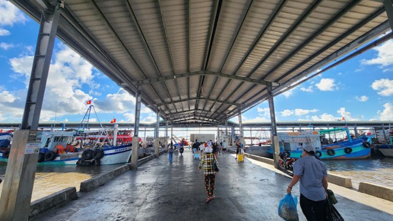 Lưu trú tại nhà nghỉ gần cảng Trần Đề - Sóc Trăng giúp khách có sức khỏe tốt khi đi tàu