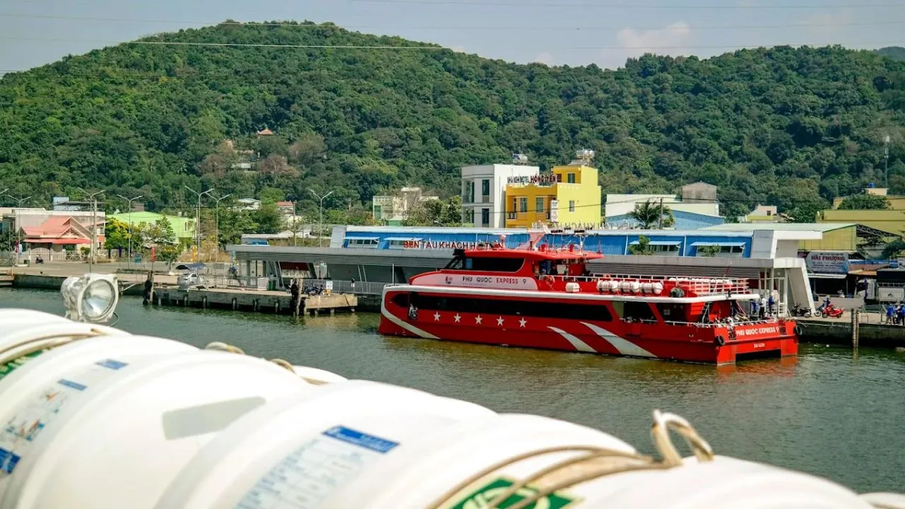 Panoramic view of the passenger pier Hà Tiên
