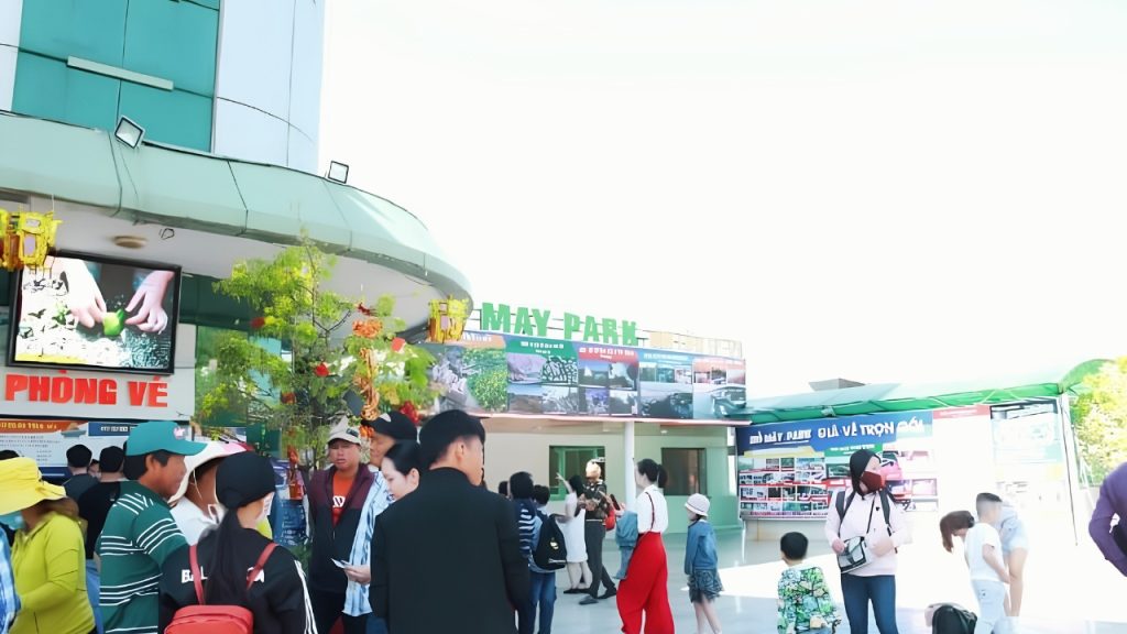 Cập nhật Bảng giá vé Hồ Mây 2026 & Giờ mở cửa