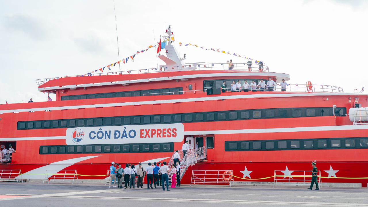 Siêu tàu cao tốc Thăng Long - Lựa chọn hoàn hảo và nhanh chóng để đến Côn Đảo