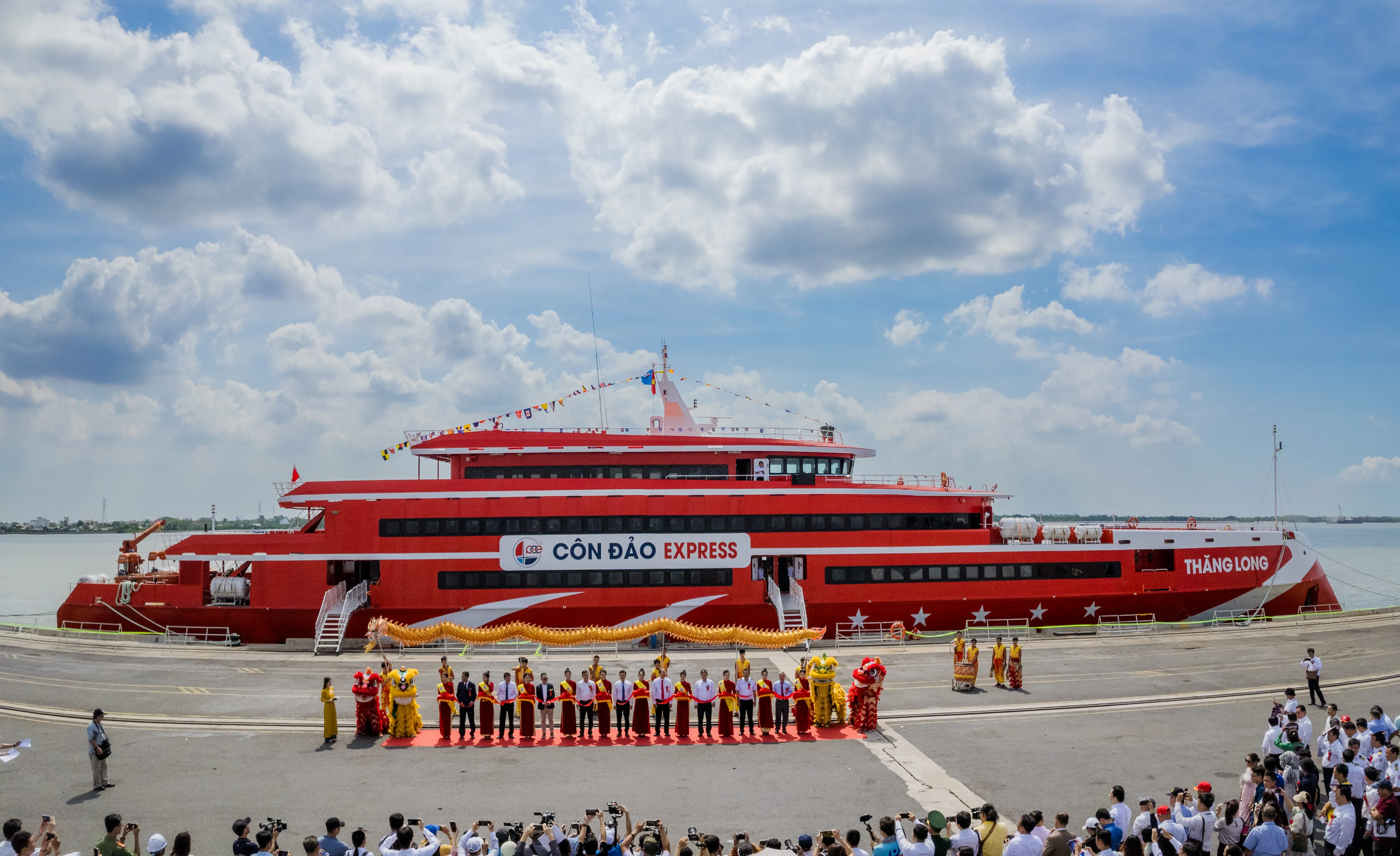 Lễ khánh thành Siêu tàu Thăng Long của Phú Quốc Express