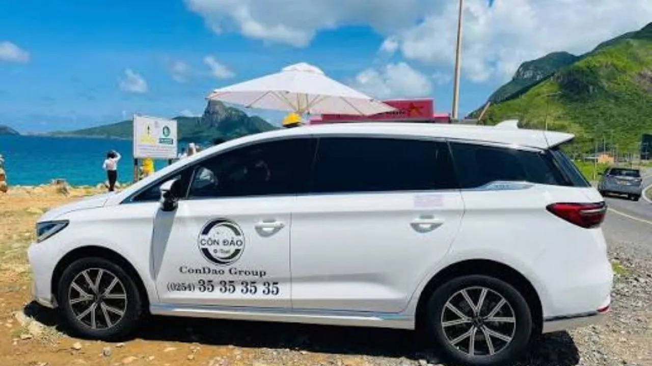 Taxi điện Côn Đảo Xanh